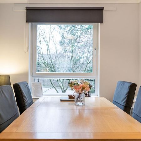 Ground-Fl Two Bedroom Apartment In ブリッジ・オブ・アーラン エクステリア 写真