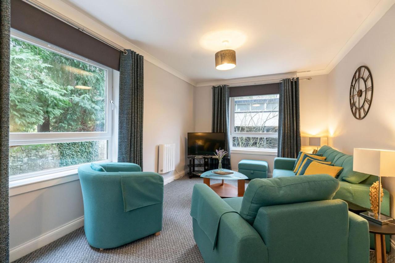 Ground-Fl Two Bedroom Apartment In ブリッジ・オブ・アーラン エクステリア 写真