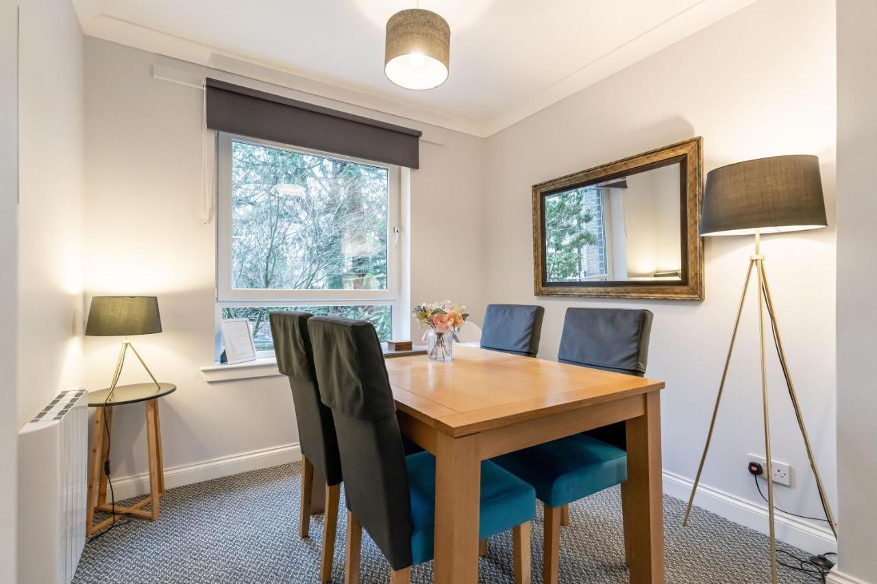 Ground-Fl Two Bedroom Apartment In ブリッジ・オブ・アーラン エクステリア 写真