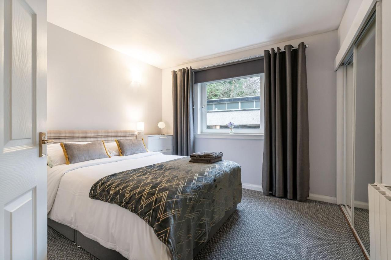 Ground-Fl Two Bedroom Apartment In ブリッジ・オブ・アーラン エクステリア 写真